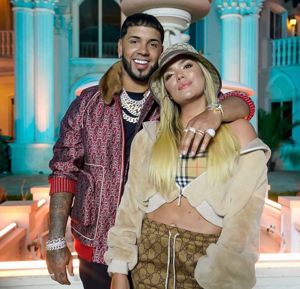 La Nación / La historia de amor entre Karol G y Anuel AA llegó a su final