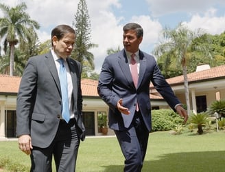Marco Rubio con Santiago Peña. Foto: archivo.