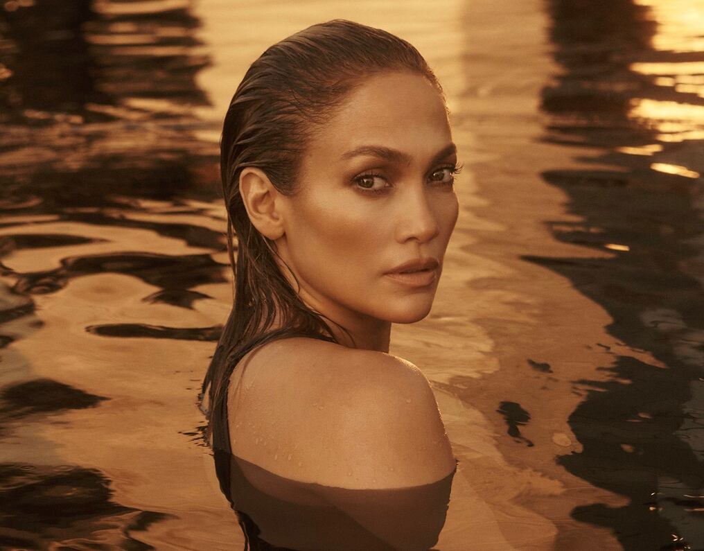 Jennifer Lopez - El look perfecto para celebrar, de mi colección