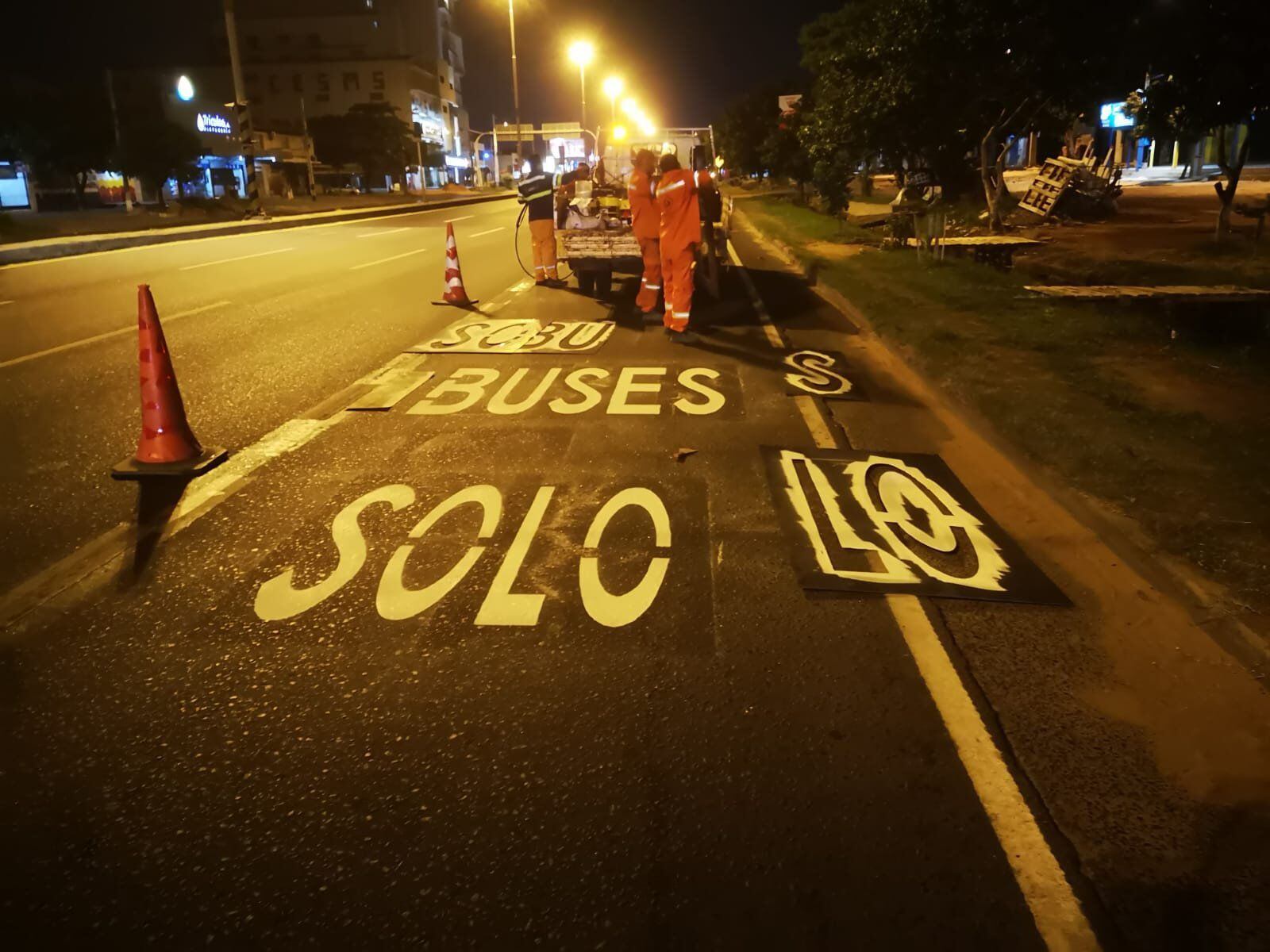 La Nación / En la ex Transchaco implementan carril exclusivo para buses