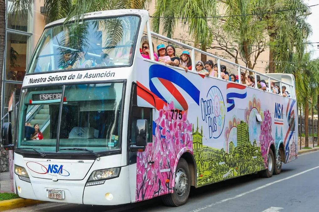 El Open Bus fue uno de los servicios del evento con buen participación de asistentes. Foto: Senatur