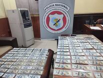 Los billetes falsificados detectados en Capiatá. Foto: Gentileza