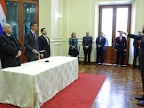 Acto de juramento de Rodrigo Nicora ante el presidente Santiago Peña. Foto: Poder Judicial.